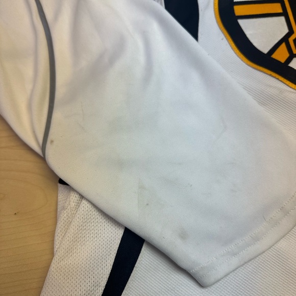 Boston Bruins Practice Jersey - Picture 4 of 6